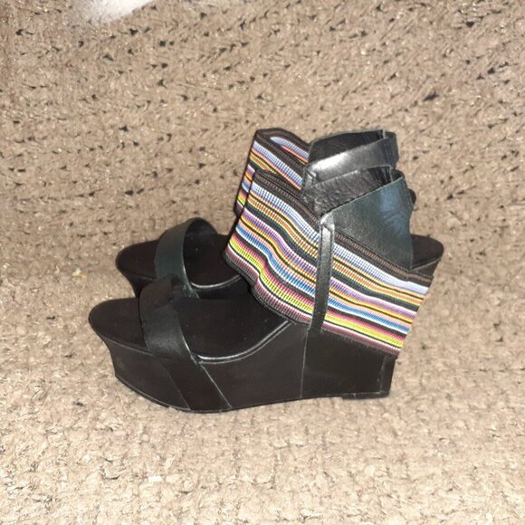 UNITED NUDE-Colorful Rainbow Elastic Strap-Black Leather Wedge-Sz 36-Excellent - Picture 2 of 8